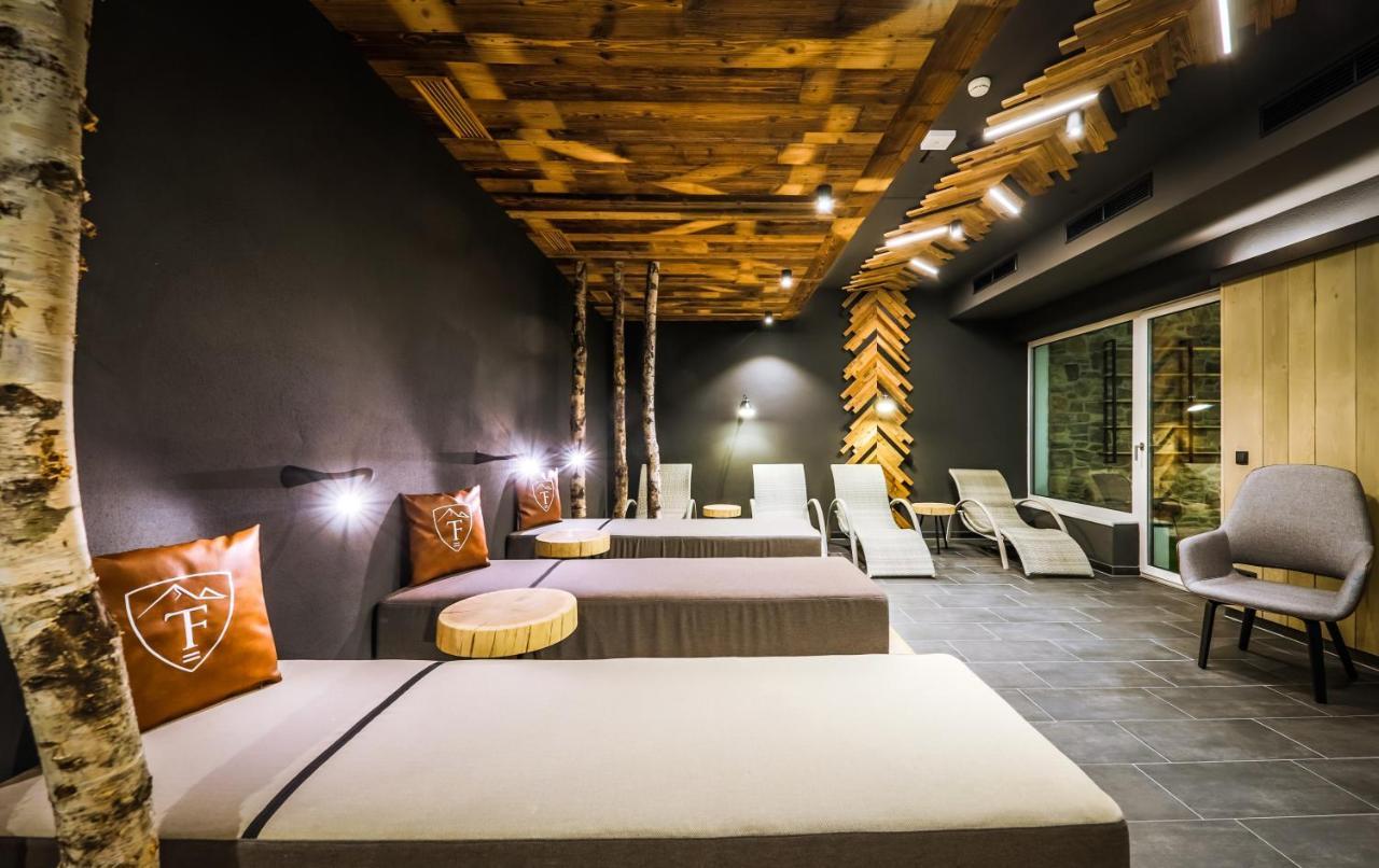 24 by Avenida Hotel&Residences Kaprun Exterior foto