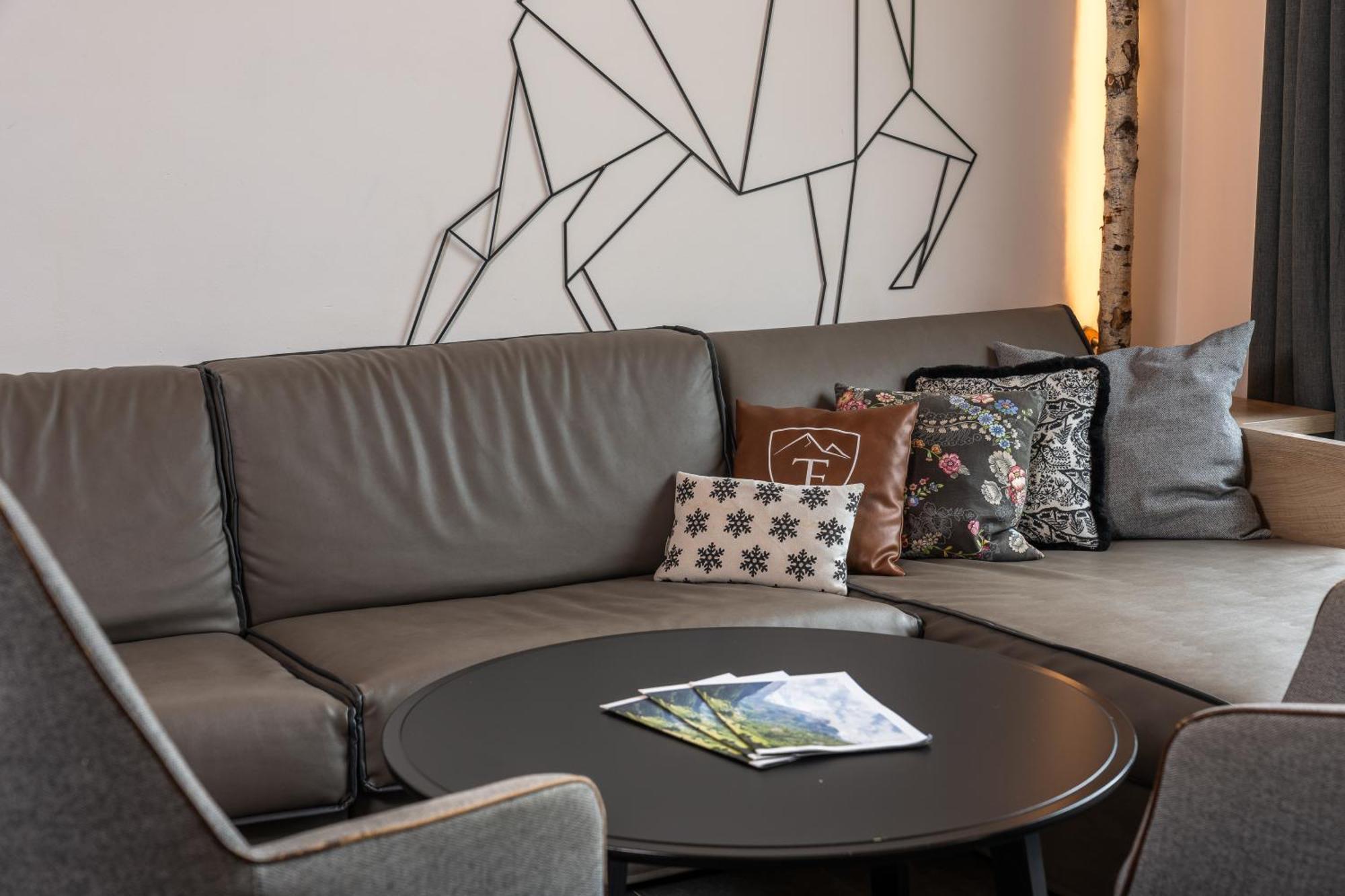 24 by Avenida Hotel&Residences Kaprun Exterior foto